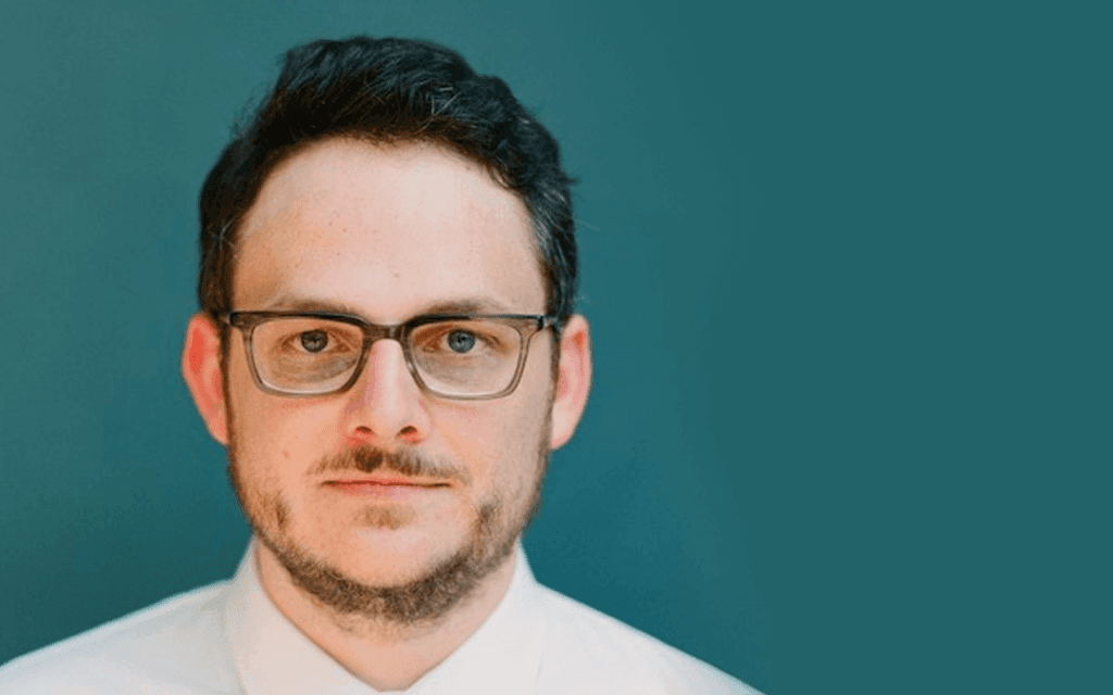 Filming in February: BenDavid Grabinski to Direct Upcoming Feature Film 'Happily' in Los Angeles, CA